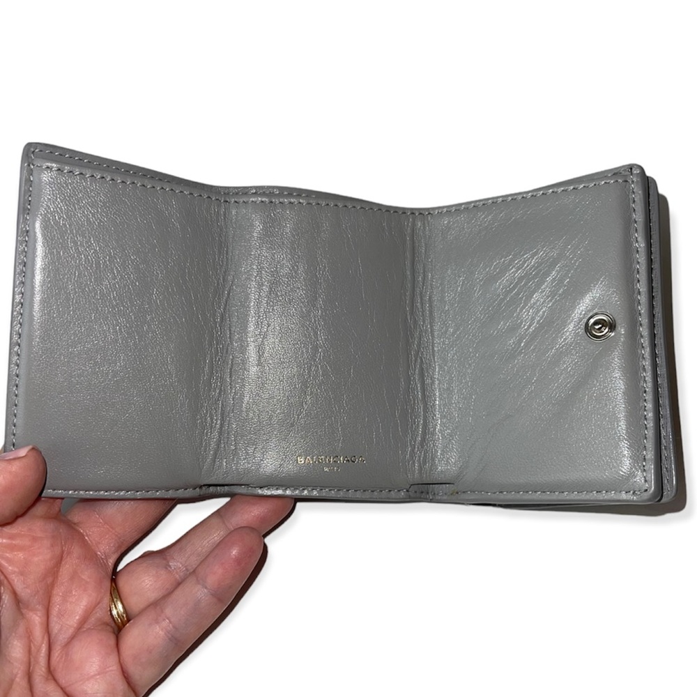 BALENCIAGA Mini Wallet Grey Saffiano Leather Trifold Wallet Dust Bag Box EUC - Picture 4 of 13